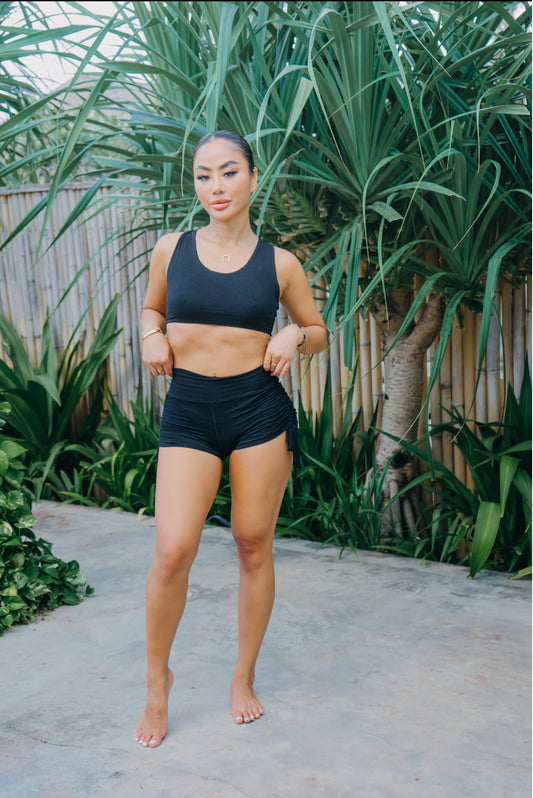 YANG Set (Scrunch Short)